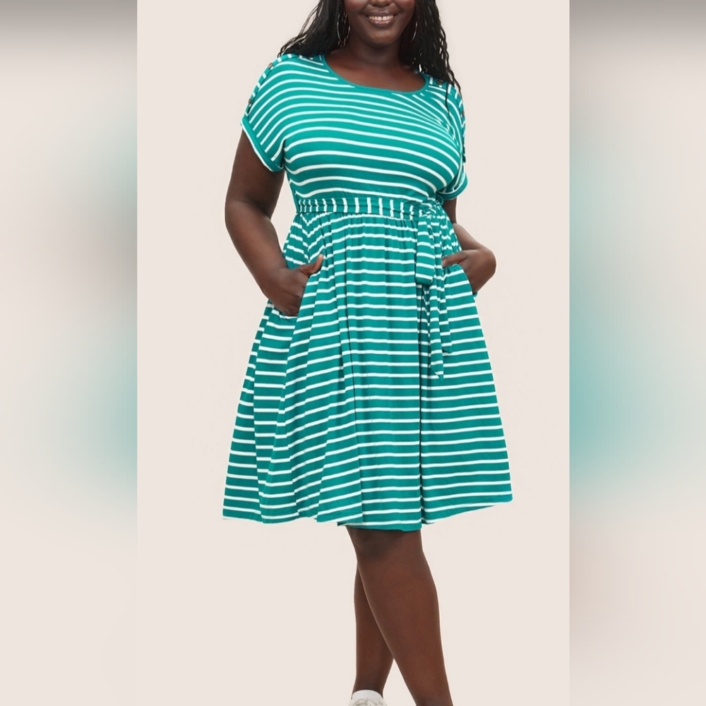 Bloomchic Turquoise Dress - Picture 2 of 6